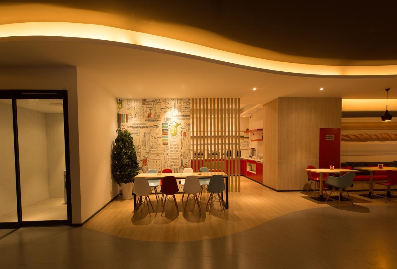 Ibis Xi'An North Train Station Executive Center Hotell Eksteriør bilde