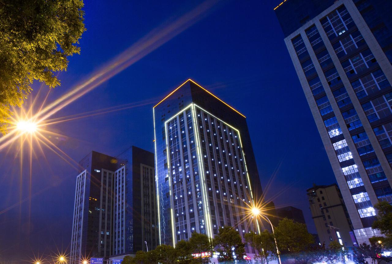 Ibis Xi'An North Train Station Executive Center Hotell Eksteriør bilde