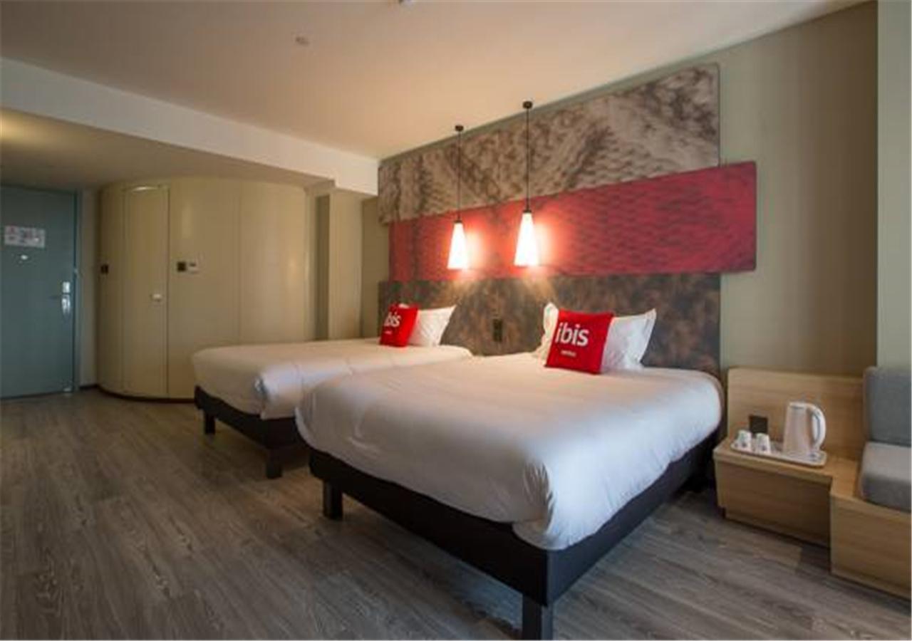 Ibis Xi'An North Train Station Executive Center Hotell Eksteriør bilde